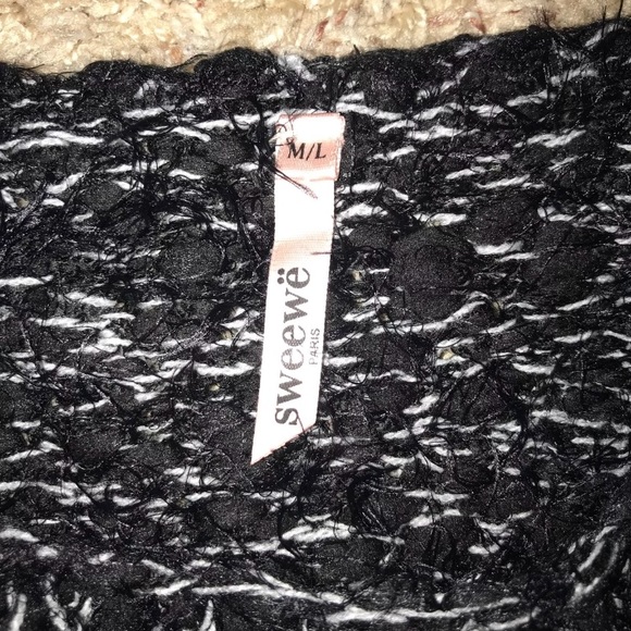 Sweater - Picture 3 of 3